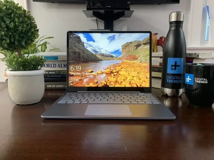 Microsoft Surface Go