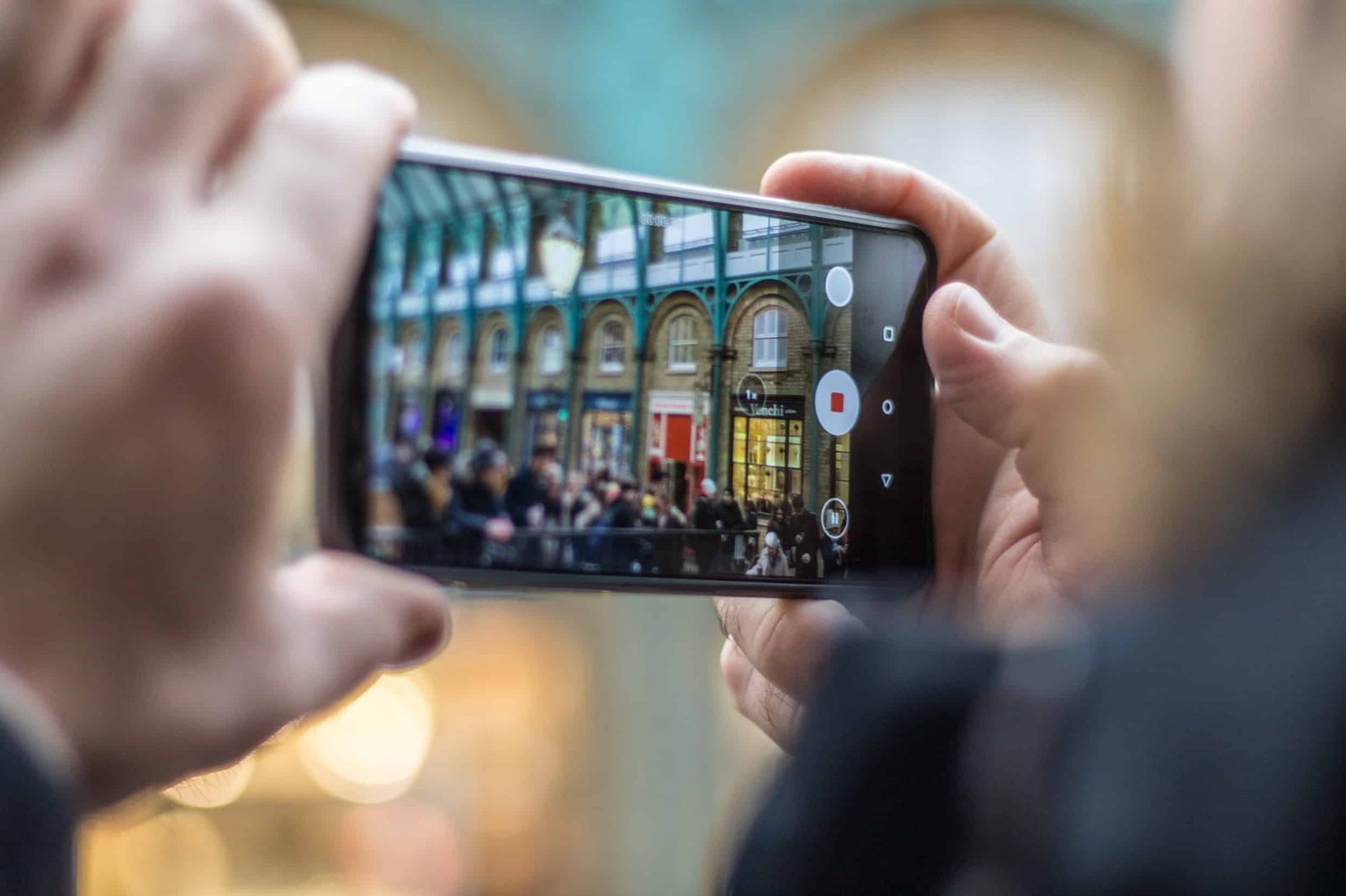 كيفية توفير مساحة أكبر على هاتفك الأندرويد 7 Phone Video اخبار اقتصادية والعملات الرقمية والذكاء الاصطناعي