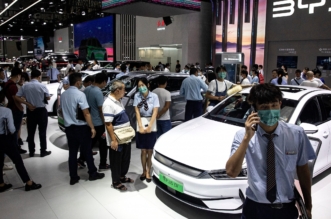 خصومات كبيرة وعروضاً ترويجية على السيارات الكهربائية في الصين